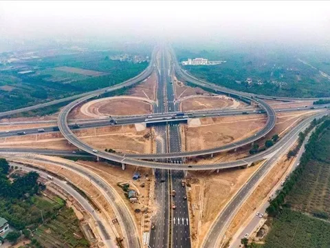 Một doanh nghiệp vật liệu xây dựng hưởng lợi trực tiếp từ "sóng" đầu tư công điều chỉnh giảm 77% kế hoạch lợi nhuận 2023