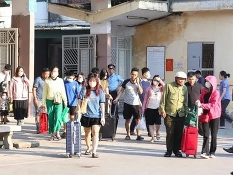 Nghệ An: Lượng khách đến ga Vinh tăng cao trong dịp lễ 2/9