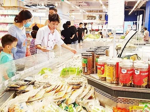 Giá hàng hóa, dịch vụ tăng cao khiến hơn 30% hộ dân chịu ảnh hưởng