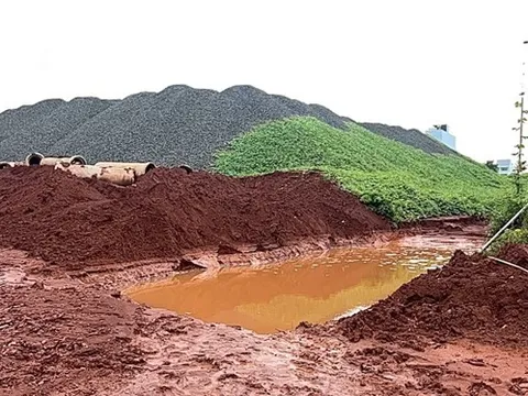 Phát hiện thi thể cháu bé 10 tuổi gần trung tâm thương mại ở Bình Phước