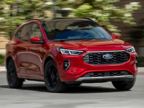 Thông tin này càng củng cố việc Ford Escape sẽ không bán tại Việt Nam và được thay thế bằng xe điện mới