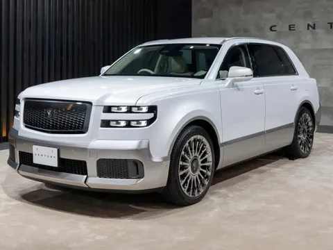 Toyota Century SUV ra mắt: Quy đổi từ hơn 4 tỷ đồng, được ví như ‘Cullinan Nhật’