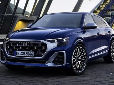 Audi Q8 2024 giá quy đổi từ hơn 2,2 tỷ đồng: Thêm đèn ma trận HD, cho người dùng tự chọn thiết kế