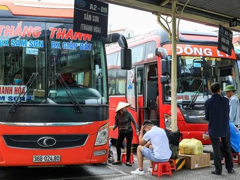 Đề xuất bỏ quy định tuổi tối đa của người lái xe ôtô chở người