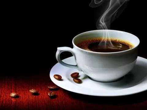 Gặp điều này, uống 2-4 ly cà phê có thể ngừa được đột quỵ