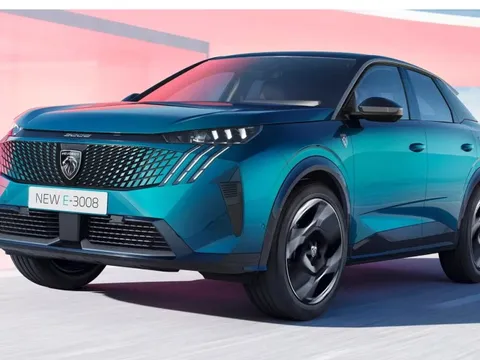 Peugeot 3008 bản điện lộ diện: Đầy pin đi 700km, thiết kế có nét 'học' BMW X6, về Việt Nam khiến CR-V, CX-5 khó thở