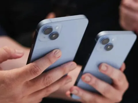 Đêm nay, lần đầu tiên Apple sẽ bán ra những chiếc iPhone không sản xuất ở Trung Quốc?