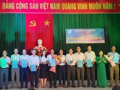 Hà Tĩnh: Nhiều nam giới được kết nạp vào Hội liên hiệp phụ nữ