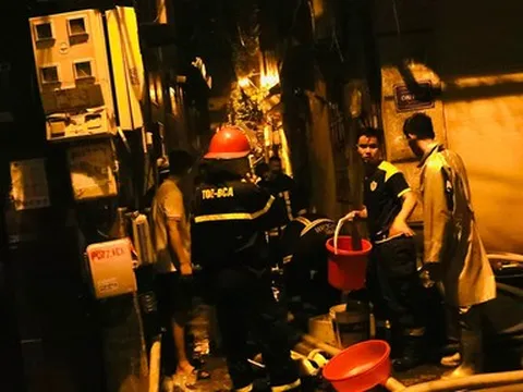 9 kỹ năng "vàng" thoát nạn khi có cháy tại chung cư mi ni, nhà cao tầng