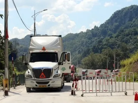 Các cửa khẩu Lạng Sơn thông quan ổn định hơn 1.000 xe mỗi ngày