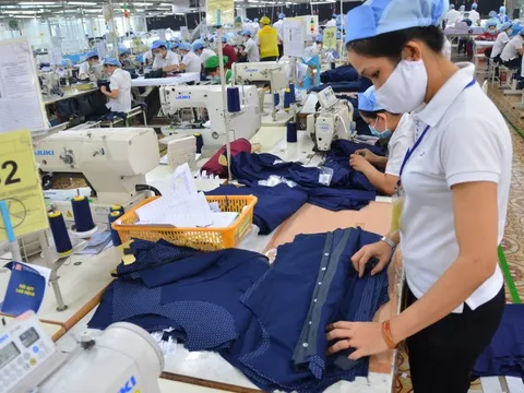 Doanh nghiệp châu Âu không hợp tác với nhà máy dùng năng lượng hóa thạch