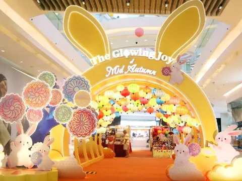 Trung thu rực rỡ, vẹn tròn niềm vui tại Cresent Mall