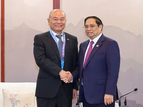 Nhiều tập đoàn Trung Quốc muốn tham gia dự án đường sắt, điện của Việt Nam