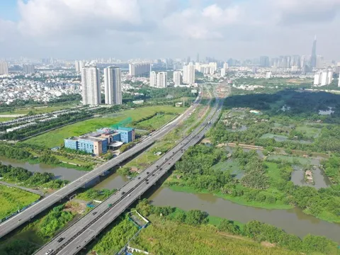 Chính thức thông xe đường song hành cao tốc TP HCM – Long Thành – Dầu Giây