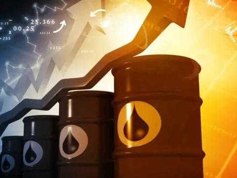 Giá dầu thế giới tăng kỷ lục, tiến đến mốc 100 USD/thùng