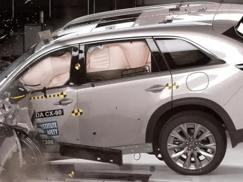 Video này cho thấy xe ‘cận sang’ Mazda CX-90 làm thế nào để đạt chứng nhận an toàn cao hàng top thế giới