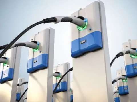 Không cần sạc xe điện qua đêm, thế giới xuất hiện công nghệ sạc nhanh đầy pin chỉ trong 6 phút: Nỗi ám ảnh cháy nổ sẽ bị đẩy vào dĩ vãng