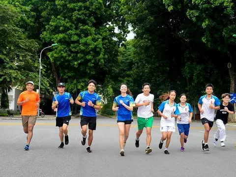 Vì sao ngày càng nhiều doanh nghiệp chuộng chạy bộ?