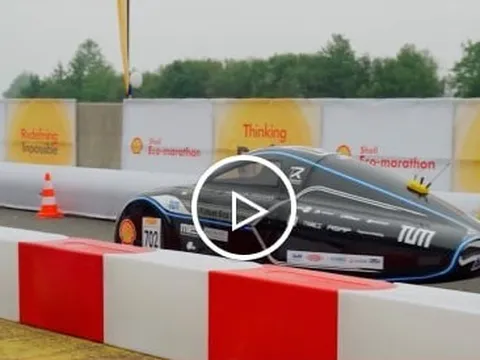 Xe điện lập kỷ lục thế giới, chạy 2.573 km trong một lần sạc