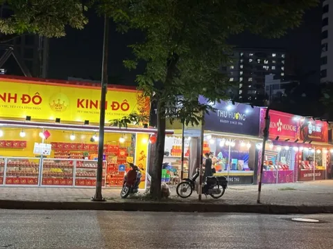 Thị trường bánh Trung thu ở Hà Nội ảm đạm, ít người mua