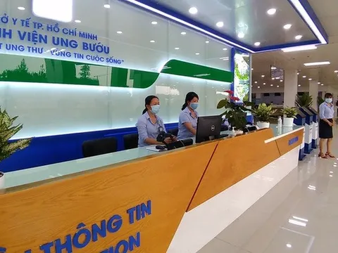 Vụ bác sĩ bị tố gợi ý "vui vẻ" mới đưa thuốc ung thư: Hành vi xâm hại tình dục là có cơ sở