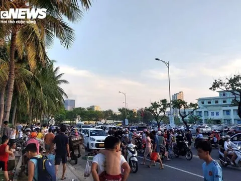 Xe máy lấn chiếm vỉa hè phạt bao nhiêu tiền?