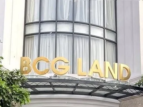 Nhiều doanh nghiệp bất động sản, xây dựng bị 'sờ gáy'