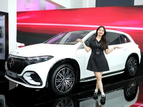Cận cảnh 3 mẫu xe SUV thuần điện mới ra mắt của Mercedes-Benz tại Việt Nam: Bản cao nhất giá gần 5 tỷ đồng có gì hấp dẫn?