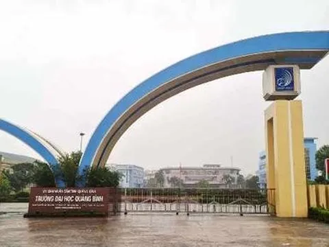 Hiệu trưởng, kế toán trường Đại học Quảng Bình bị kỷ luật