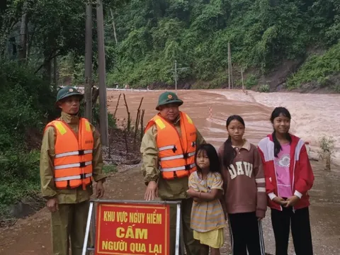 Thông tin mưa lũ mới nhất ở Quảng Bình, nhiều nơi bị cô lập