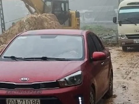 Đường lên Cửa khẩu quốc tế Cầu Treo thông tuyến trở lại sau sự cố sạt lở