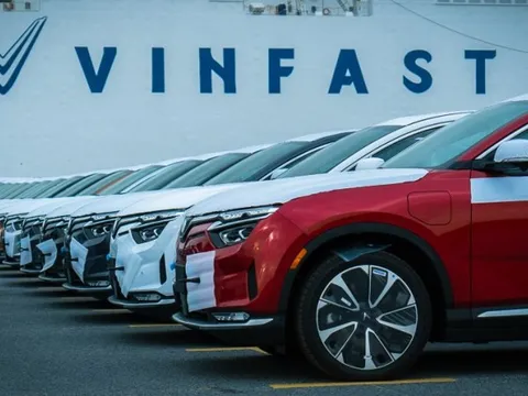 Cổ phiếu VinFast giảm còn 11 USD/cp, vốn hóa trở về mức ban đầu khi sáp nhập Black Spade