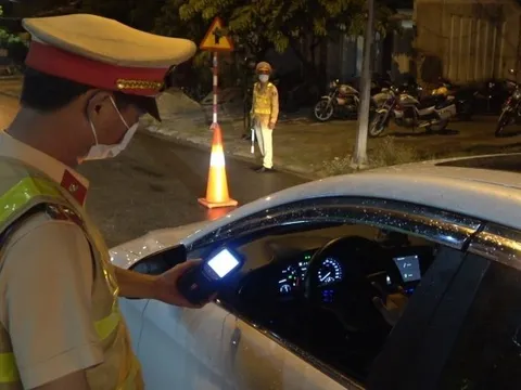 Vụ trưởng công an phường vi phạm nồng độ cồn: Có thể giáng chức hoặc miễn nhiệm