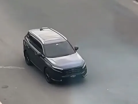 Bắt gặp Honda CR-V thế hệ mới tại Việt Nam