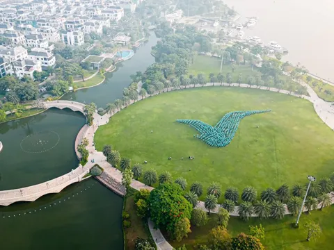 Trong ngày Trung Thu, xe XanhSM của ông Phạm Nhật Vượng đánh dấu mức tăng trưởng kỷ lục trong ngành, đội xe đã di chuyển tổng cộng 35 triệu km