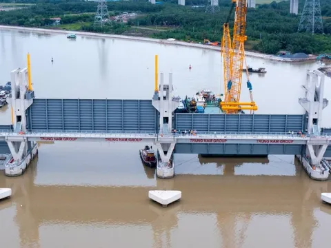 "Siêu dự án" giải quyết ngập 10.000 tỷ của TP.HCM thi công 7 năm sắp hoàn thành: DN nào đứng sau?