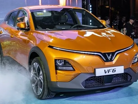 Chi tiết VinFast VF 6 bản thương mại: Giá từ 675 triệu, thuê pin 1,8 triệu/tháng, đi tối đa 399km