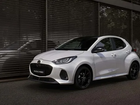 Mazda2 2024 'về bản': công nghệ nâng cấp xịn sò, chỉ "ăn" xăng 3,8 lít/100km