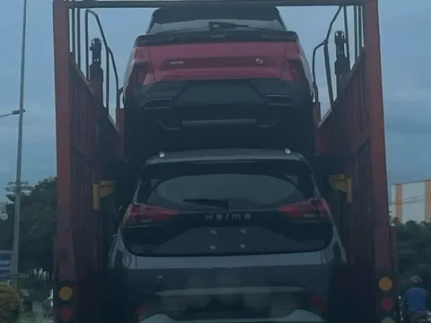 Hình ảnh lộ diện trên phố cho thấy Haima 7X và 8S sẵn sàng bán tại Việt Nam, cạnh tranh nhóm Custin và Tucson