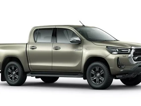 Toyota Hilux lần đầu có một công nghệ an toàn mà Ranger và Navara đã được tích hợp từ lâu