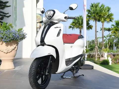 Lộ diện mẫu xe tay ga của Yamaha khiến SH Mode phải dè chừng: 1 lít xăng đi được 63 km, giá chỉ từ 42 triệu đồng