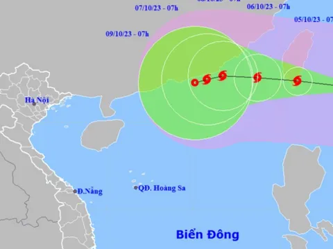 Bão Koinu đổi hướng khi vào Biển Đông?