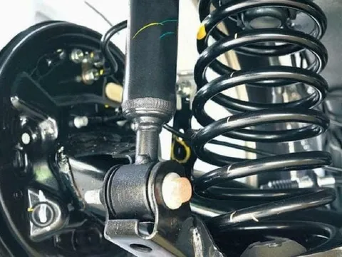 Dấu hiệu cảnh báo phải thay phuộc càng sớm càng tốt