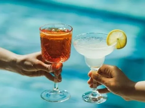 Sober October là gì? Lý do bạn nên tham gia thử thách đang hot này