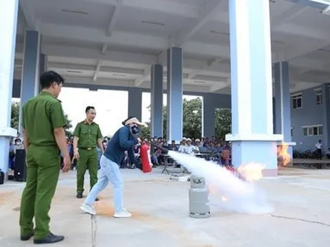 Triển khai các văn bản của tỉnh Khánh Hòa về việc thực hiện Chỉ thị 14