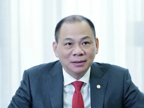Ông Phạm Nhật Vượng đã tặng VinFast 7.000 tỷ đồng, 2 công ty riêng tặng toàn bộ tiền thu được từ việc bán 46 triệu cổ phiếu VFS