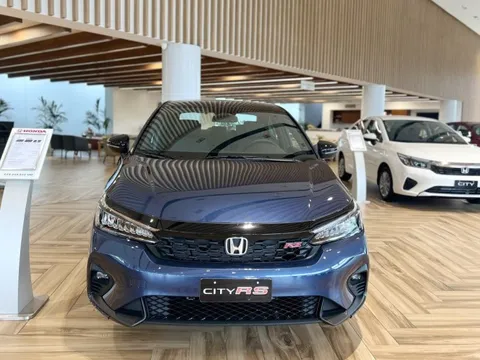 Áp lực đẩy doanh số, Honda City giảm ‘sập sàn’ gần 100 triệu đồng