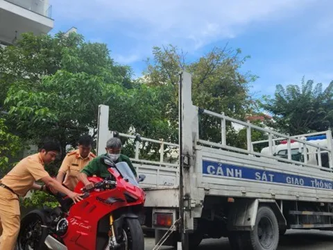 CSGT đến nhà phạt nguội, Ngọc Trinh nói gì?
