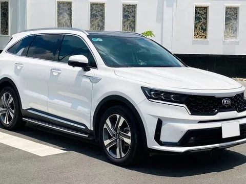 Đại lý xả kho Kia Sorento 2022 giảm gần 100 triệu, giá từ 939 triệu, thấp hơn hẳn Santa Fe