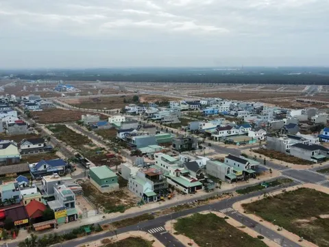 Cất cánh từ đô thị sân bay